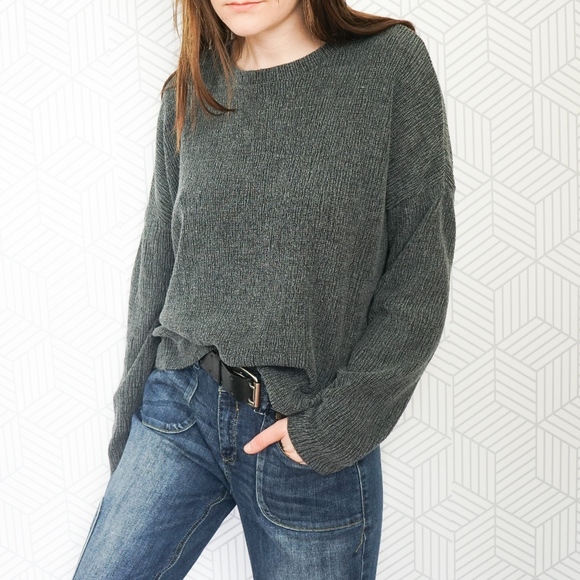 Zara Tops - ZARA TRF Crinkle Stretch charcoal long sleeve Tee